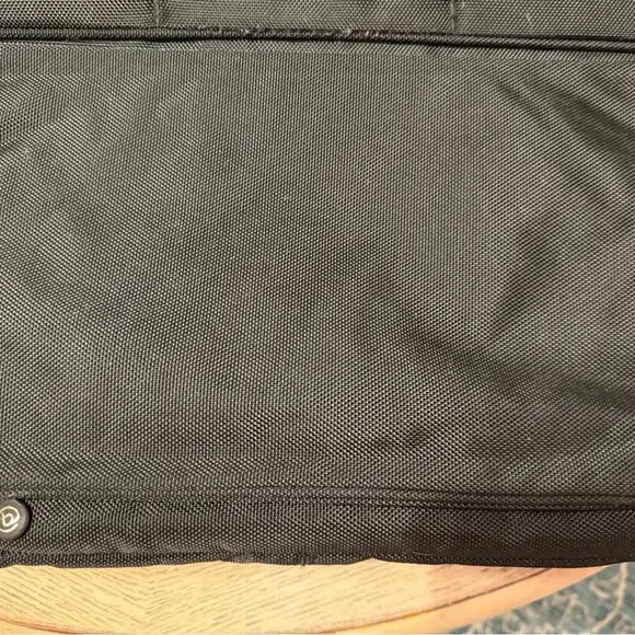 BOOQ Black and Red Laptop and Messenger Bag - Picture 6 of 8